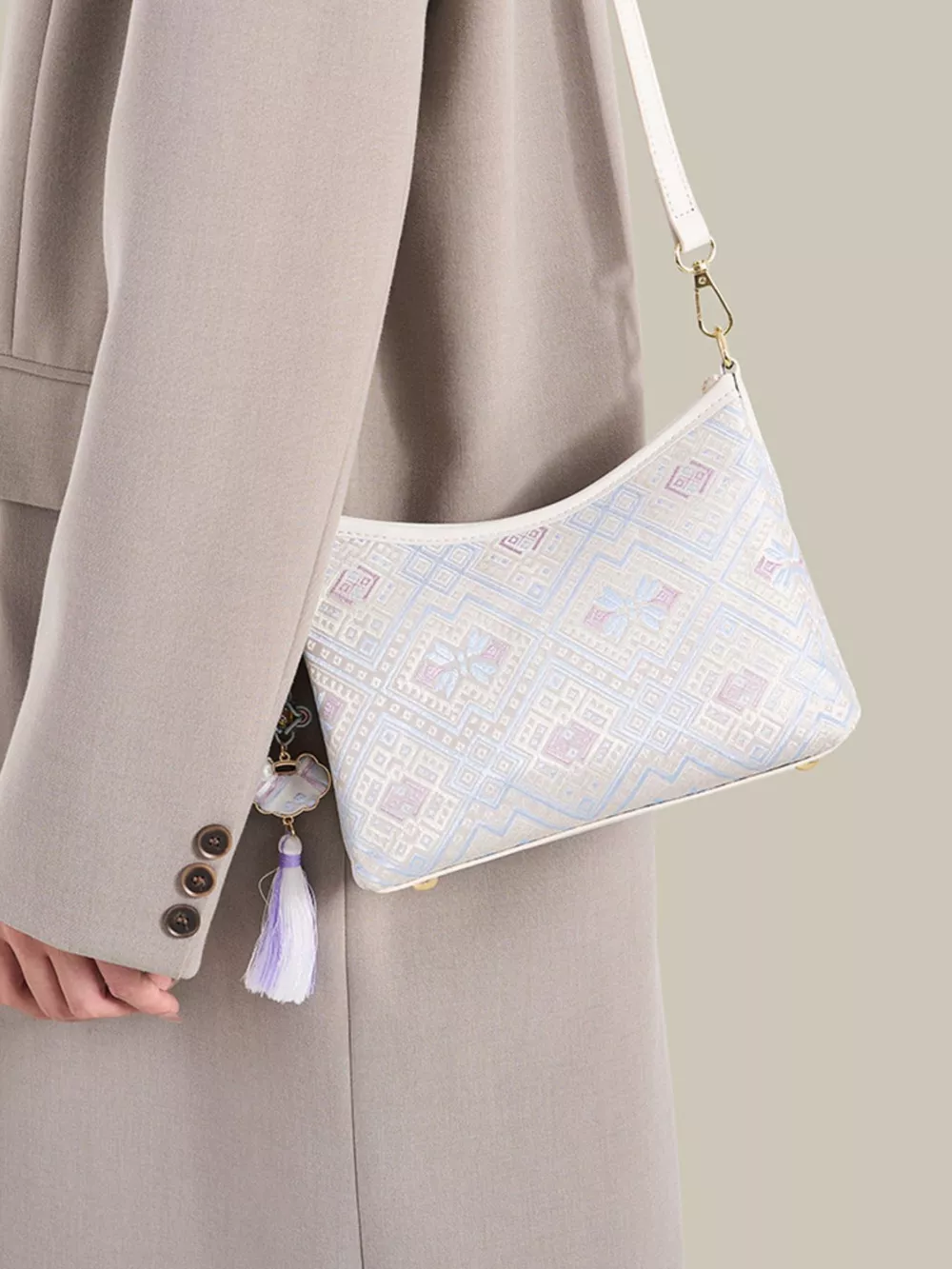 Geometric Pattern Jacquard Crossbody Bag with Tassel Charm, image 3