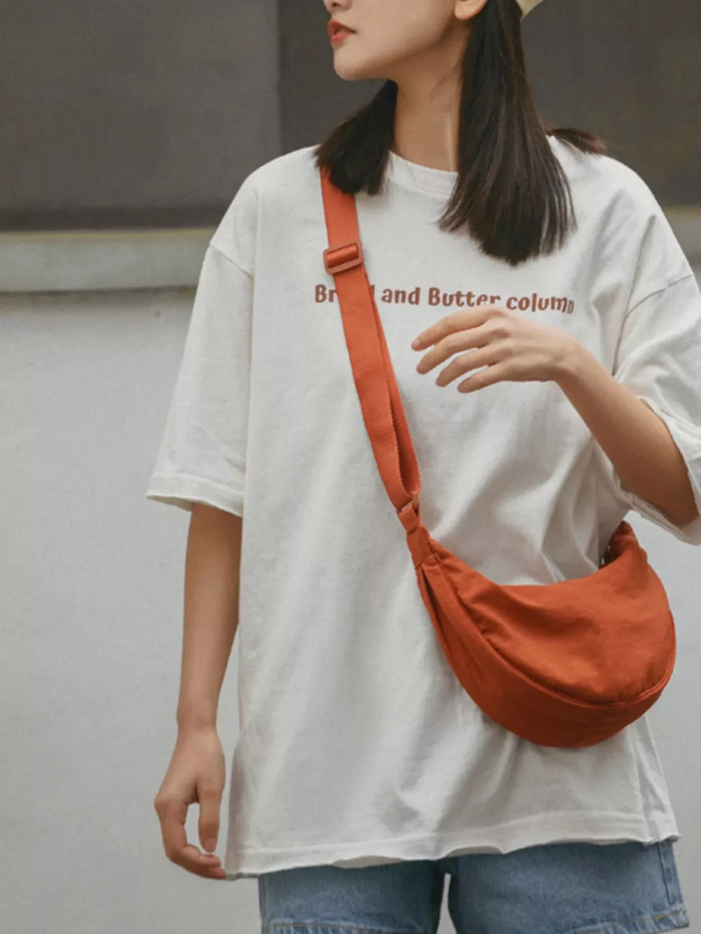 Casual Lightweight Crescent Crossbody Bag, image 2