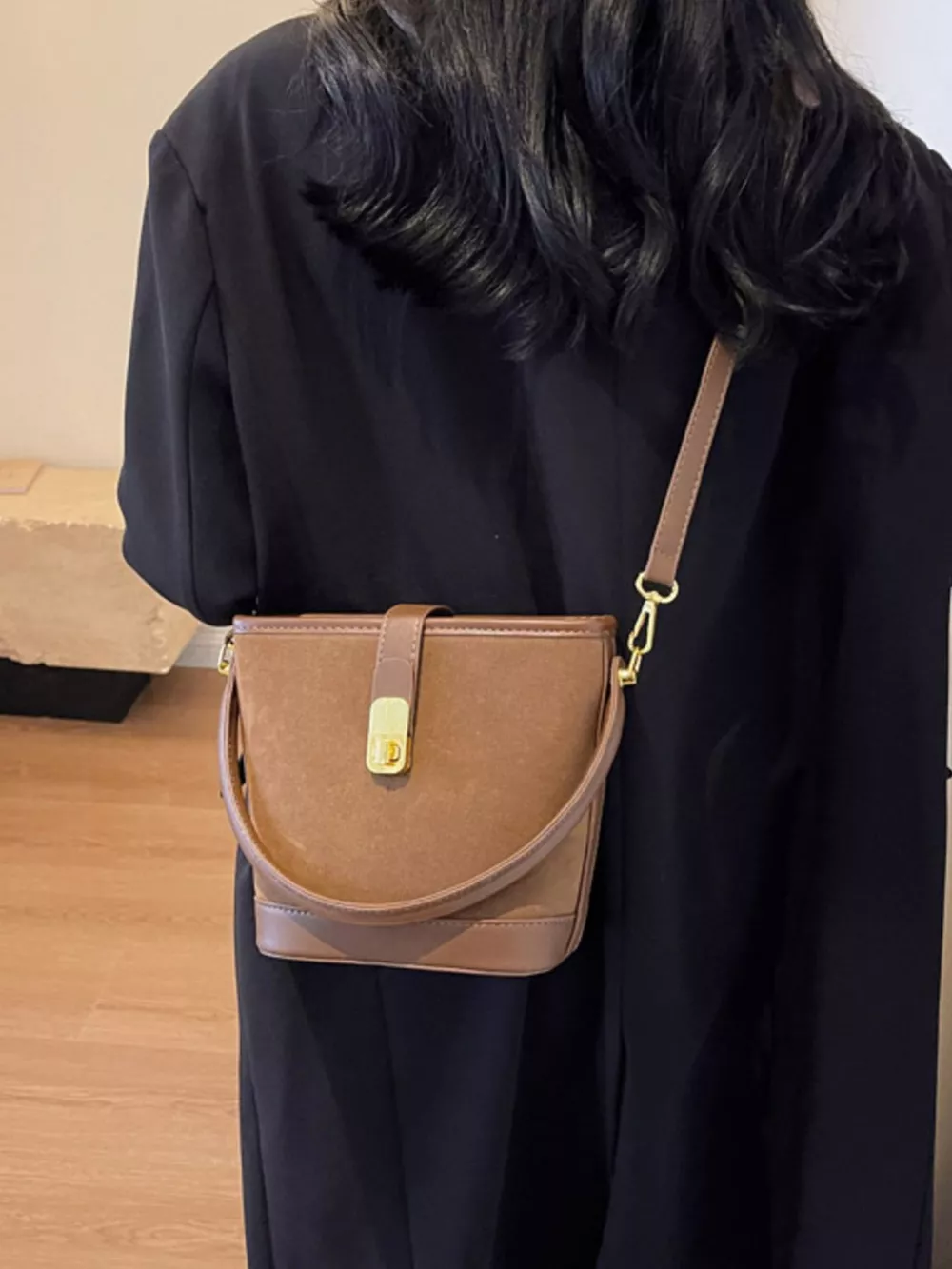 Gold Clasp Bucket Crossbody Bag, image 5