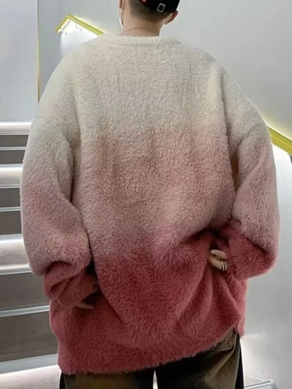 Men's Gradient Fuzzy Knit Pullover Sweater, image 5