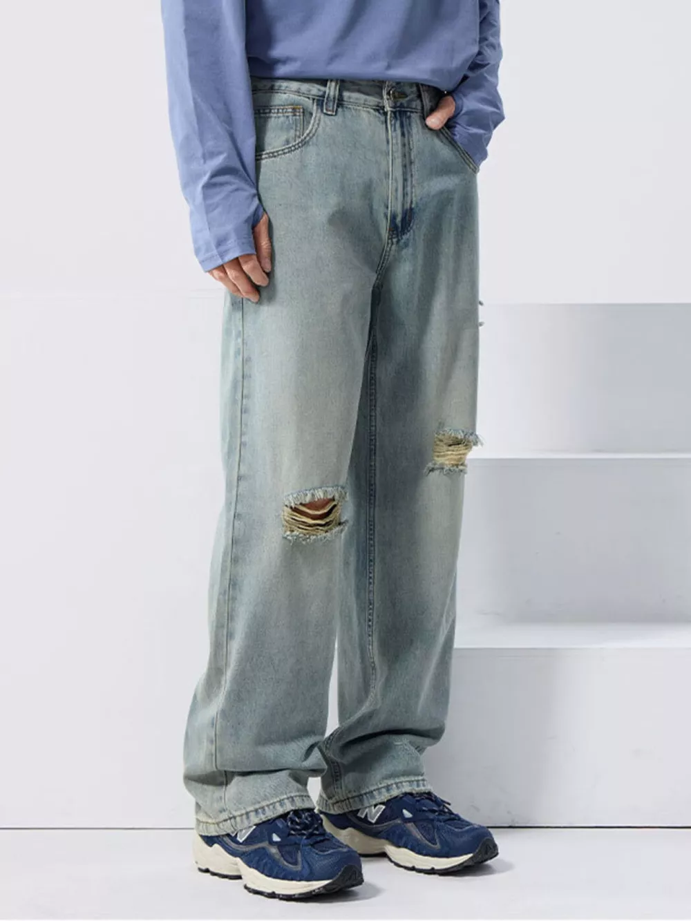 Men's Distressed Wide Leg Jeans, image 2