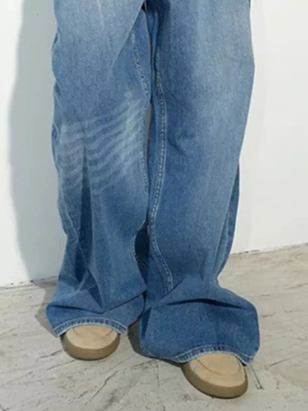 High-Waisted Distressed Wide-Leg Denim Jeans, image 4