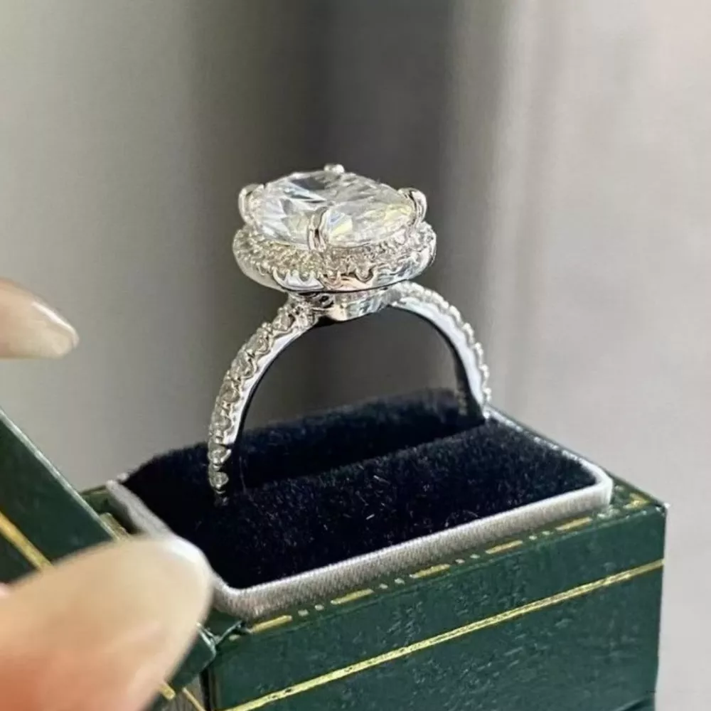 2 Carat Moissanite 925 Sterling Silver Oval Ring, image 4