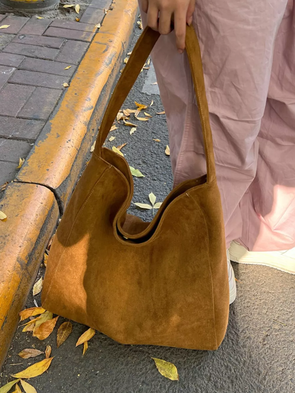 Vintage Hobo Shoulder Bag, image 5