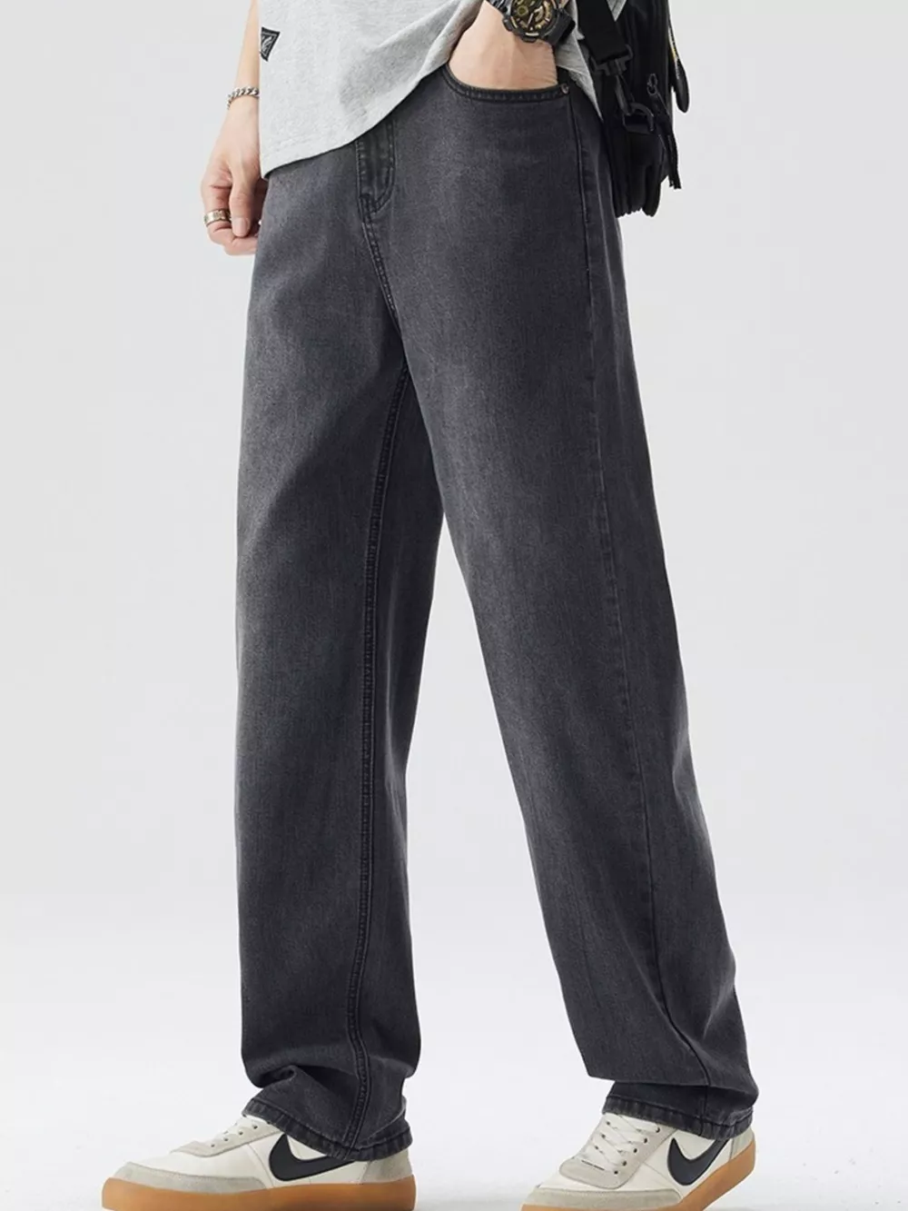 Men's Wide Leg Jeans with Pockets, image 3