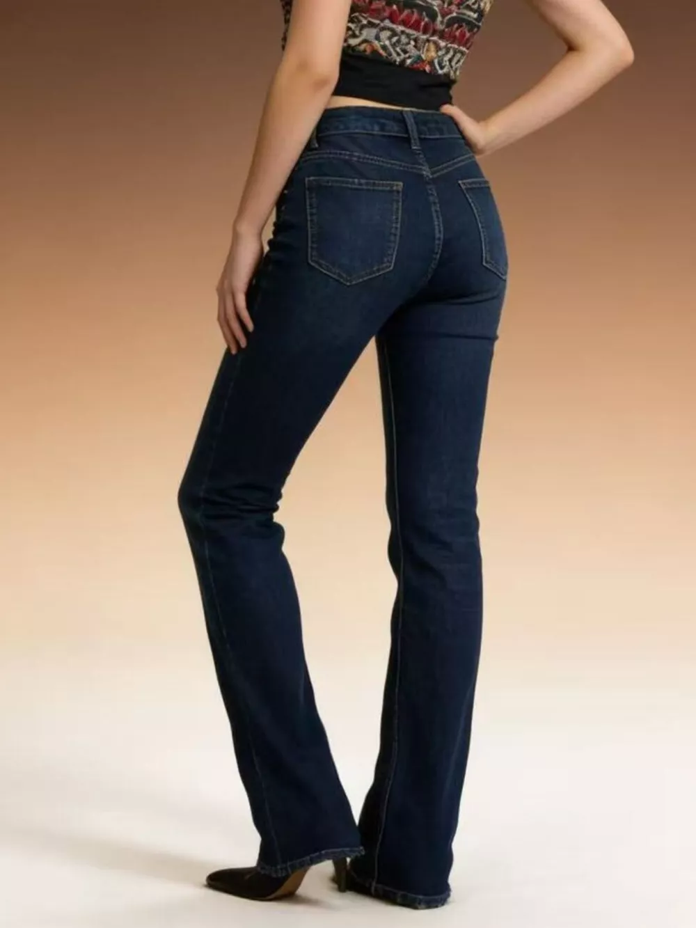 High-Waisted Bootcut Jeans, image 6