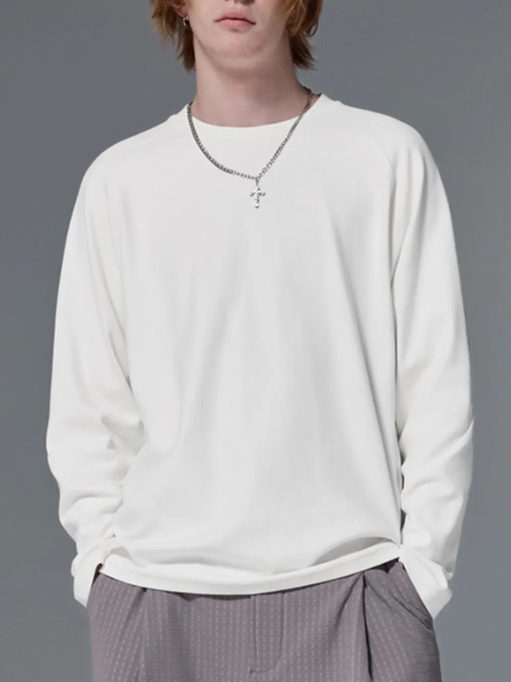 Men's Oversized Round Neck Long Sleeve T-Shirt, image 4
