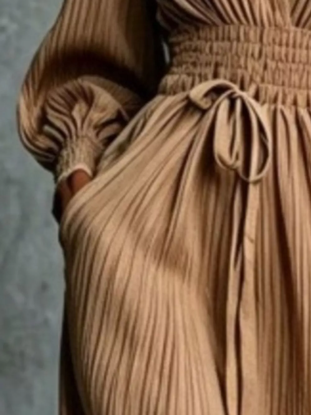 Elegant Pleated V-Neck Maxi Dress with Lantern Sleeves and Tie-Waist, image 6