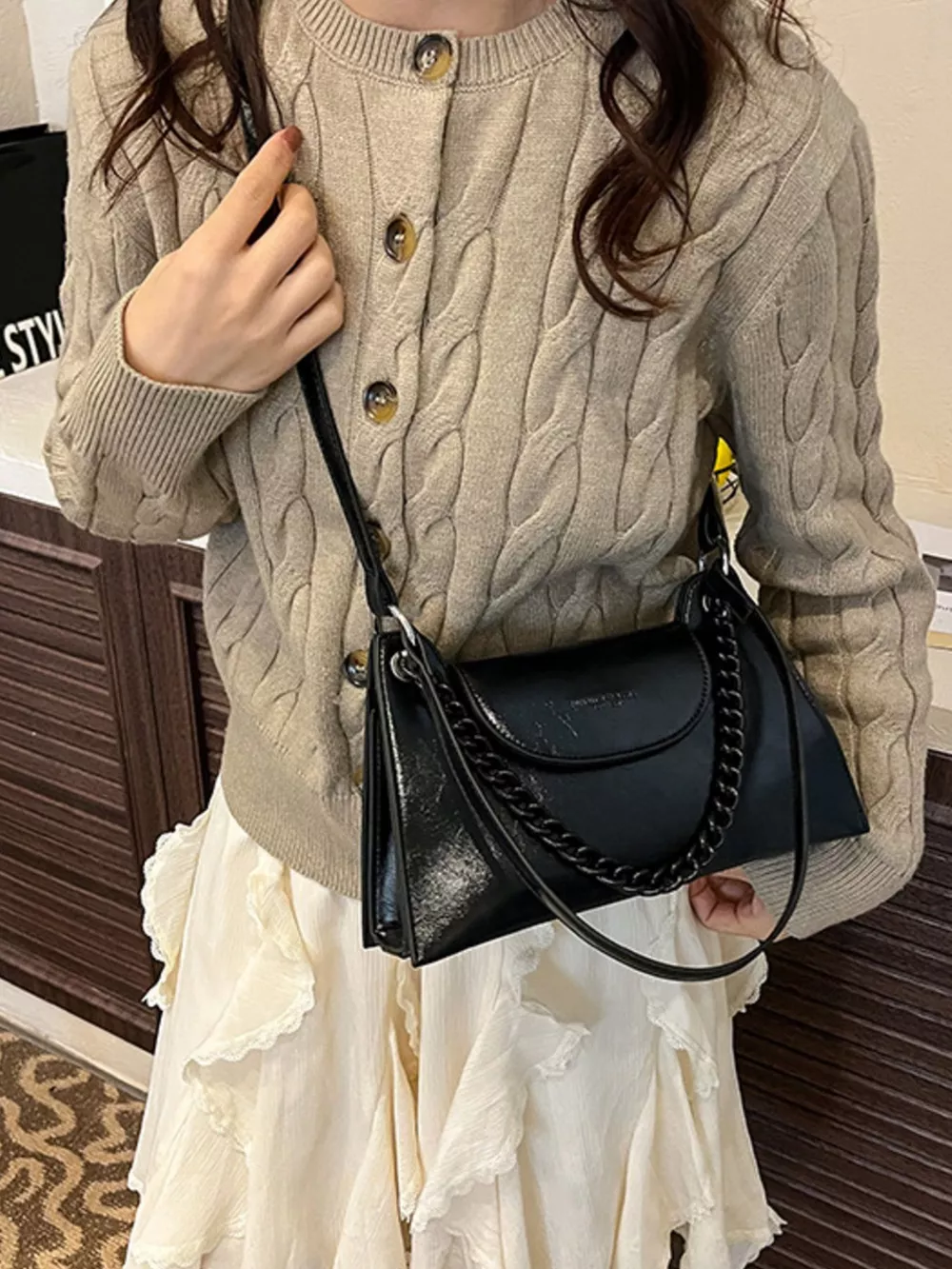 Chain Decor Flap Crossbody Bag, image 2