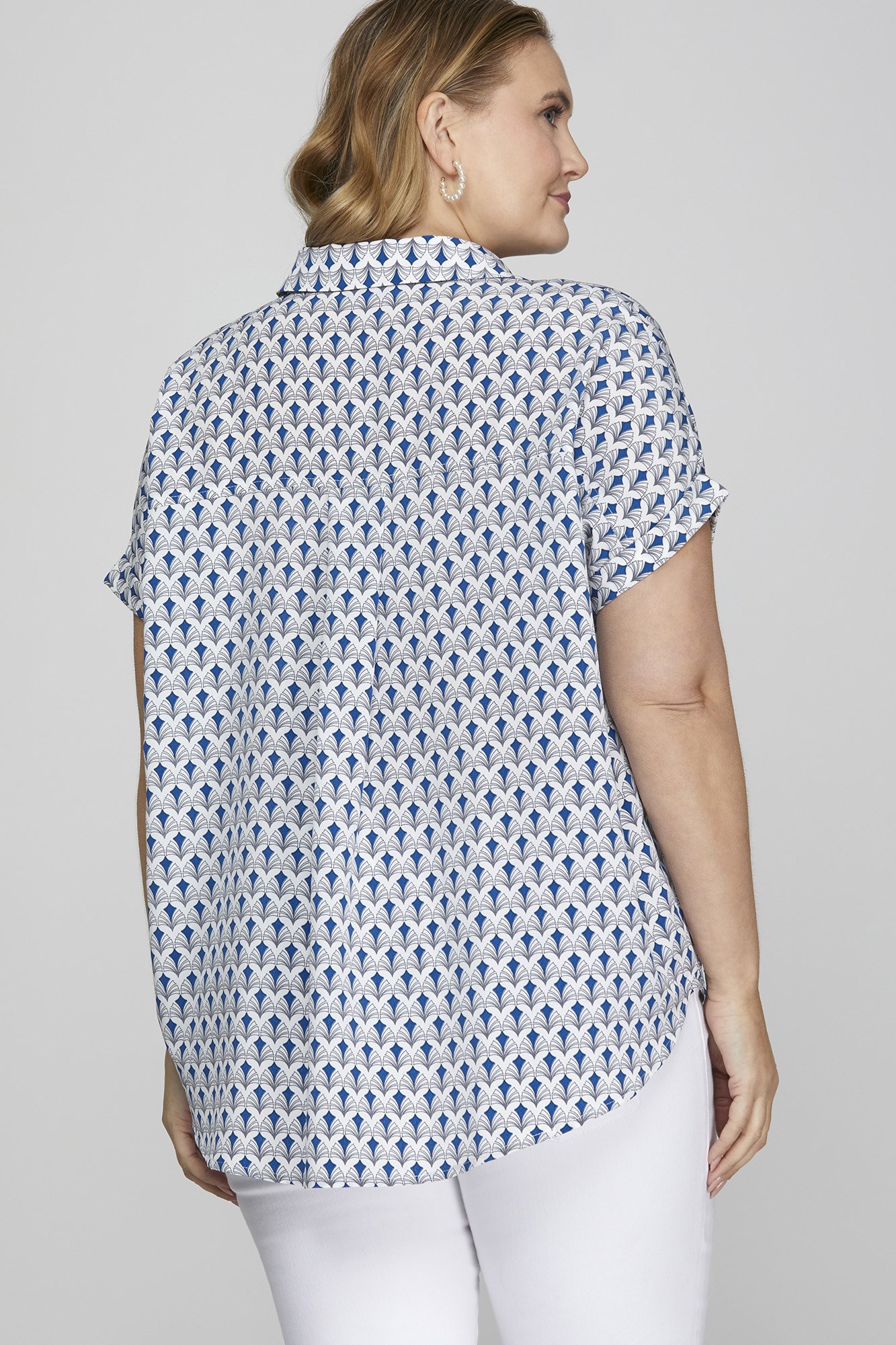 Full Size Printed Johnny Collar Short Sleeve Blouse Plus Size, image 4