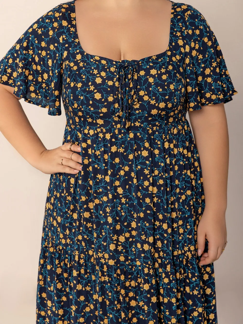 Plus Size Printed Short Sleeve Slit Tiered Maxi Dress, image 2