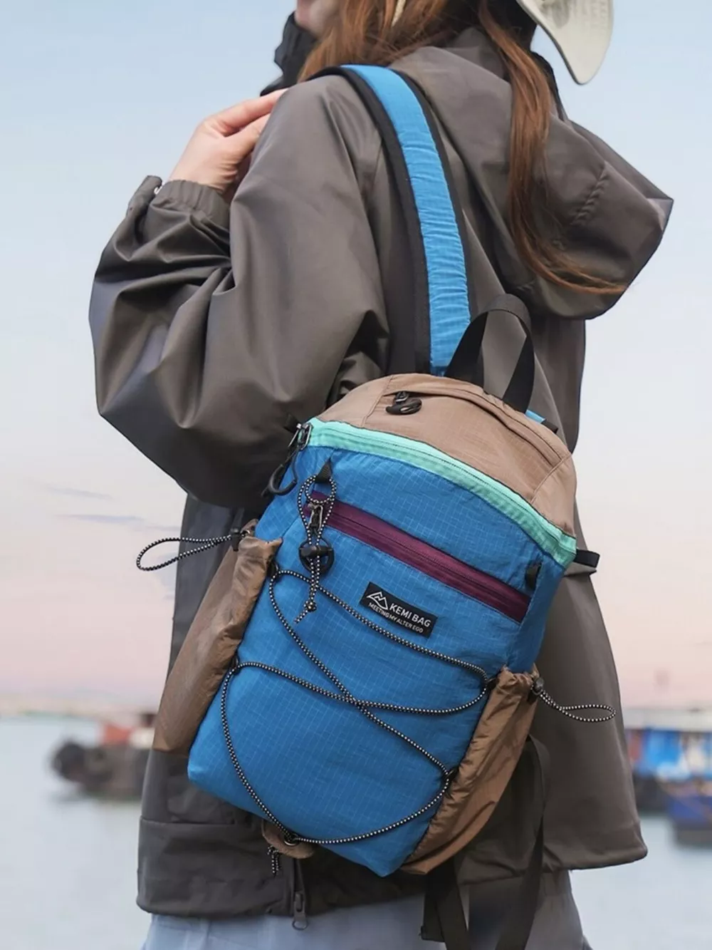 Lightweight Contrast Backpack Bag, image 4