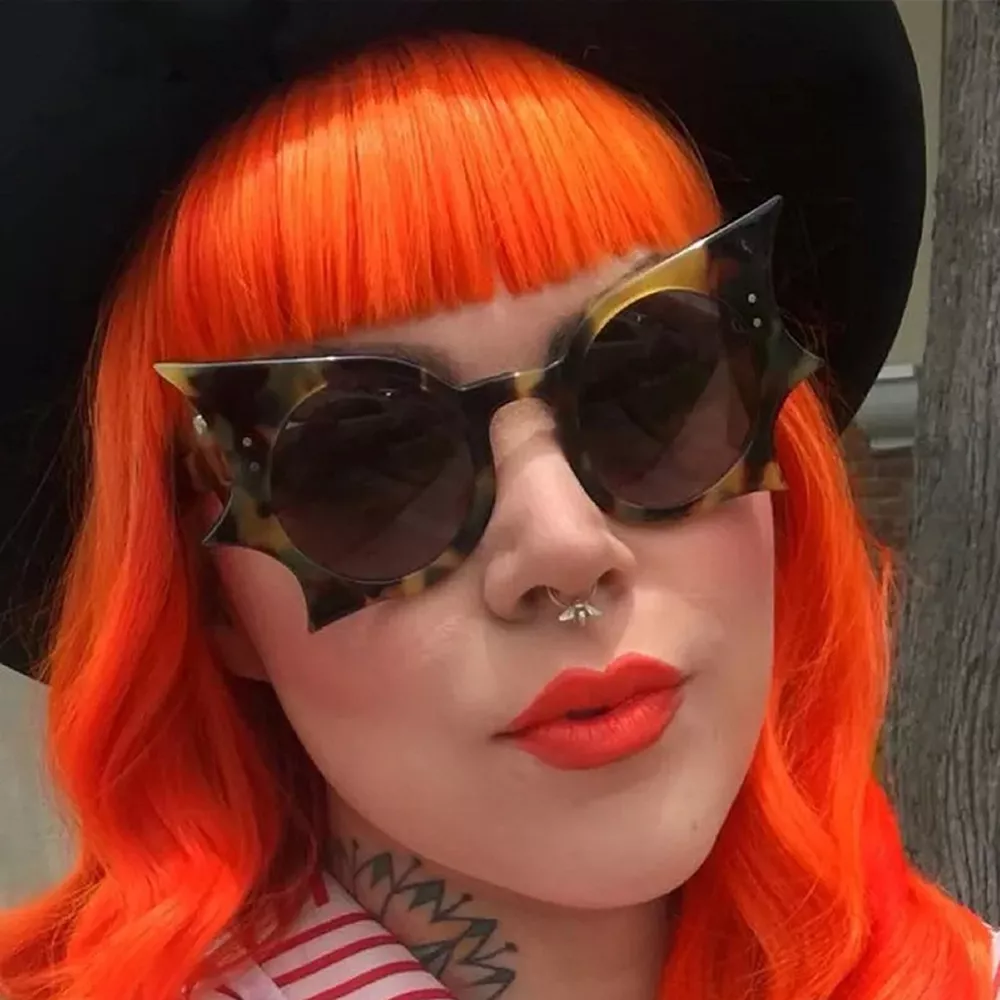 Bat-Wing Shaped Gothic Sunglasses, image 2
