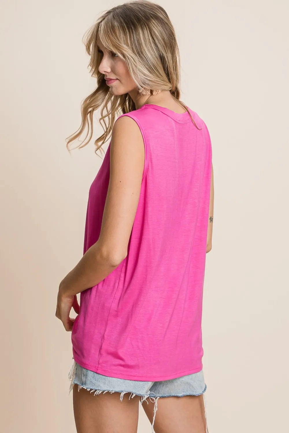 Cutout Round Neck Sleeveless Top, image 2