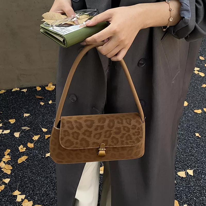 Leopard Print Shoulder Bag, image 3