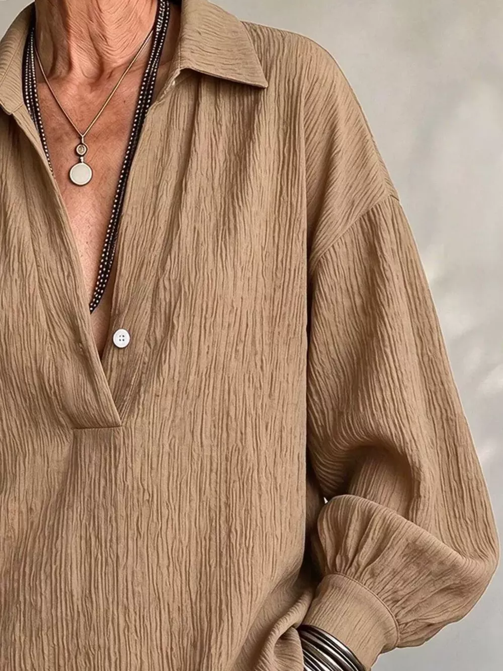 Full Size Textured Lantern Sleeves Blouse Plus Size, image 2
