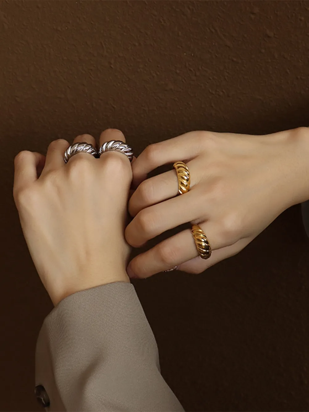 Ribbed Titanium Steel Ring, image 2