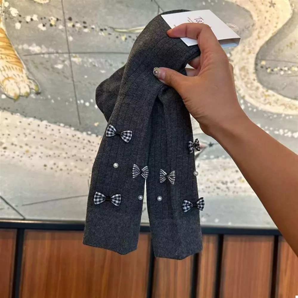 Pearl Detail Bow Crew Socks, image 9