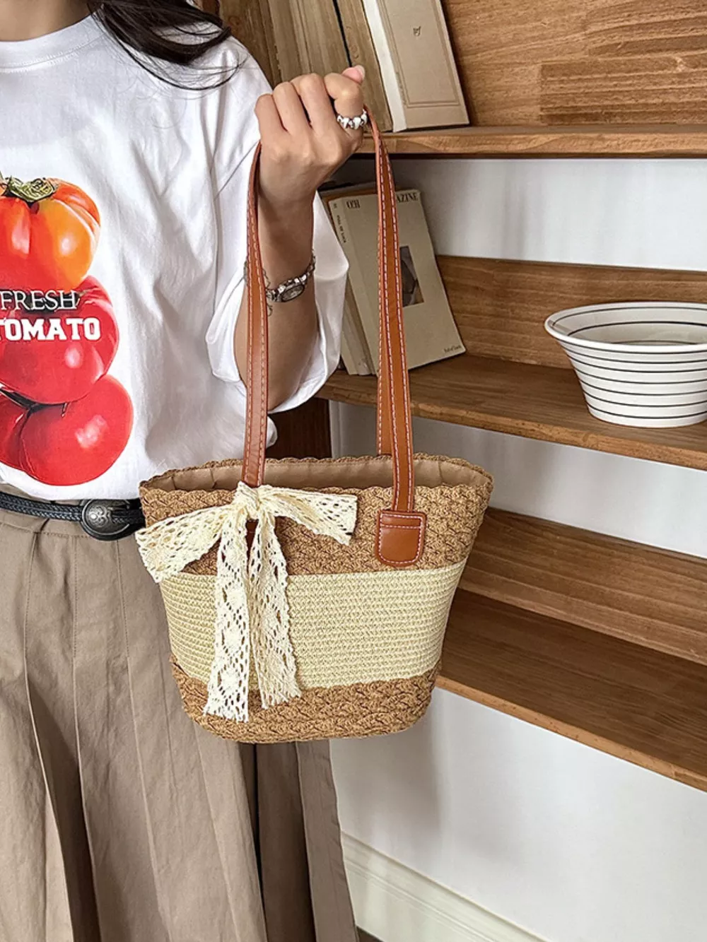 Straw Woven Shoulder Bag, image 2