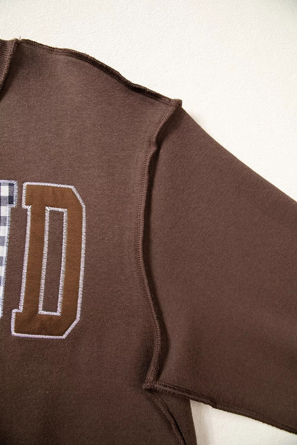 WWJD Mixed Pattern Embroidered Patch Graphic Mock Neck Sweatshirt, image 8