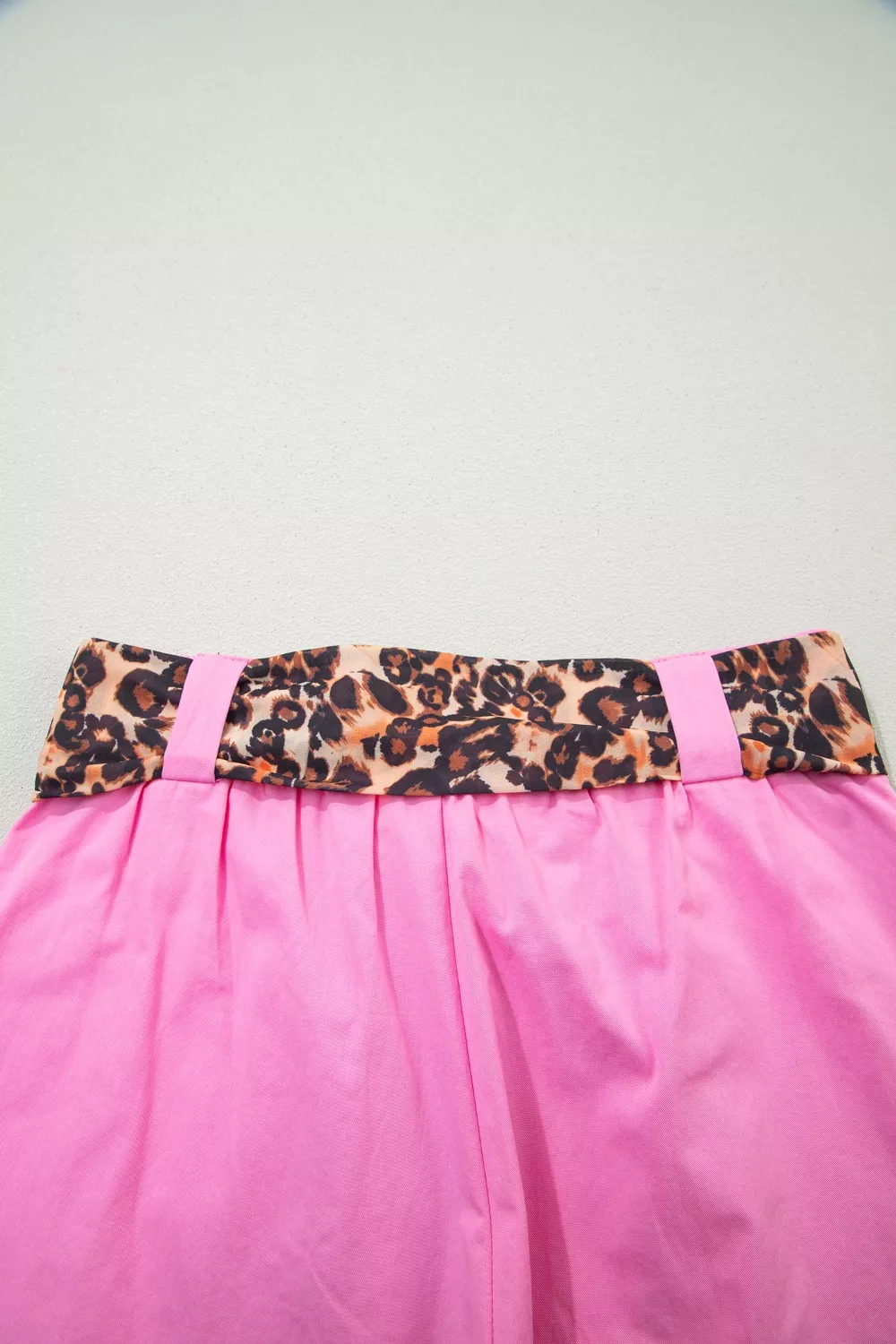 Leopard Contrast Sash Belt Pleated Wide Leg Shorts, image 8