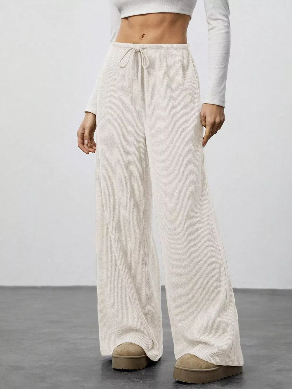 Relaxed Fit Drawstring Pants, image 4