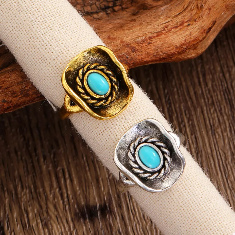 4 Piece Vintage Western Style Bull Head Rings, image 3