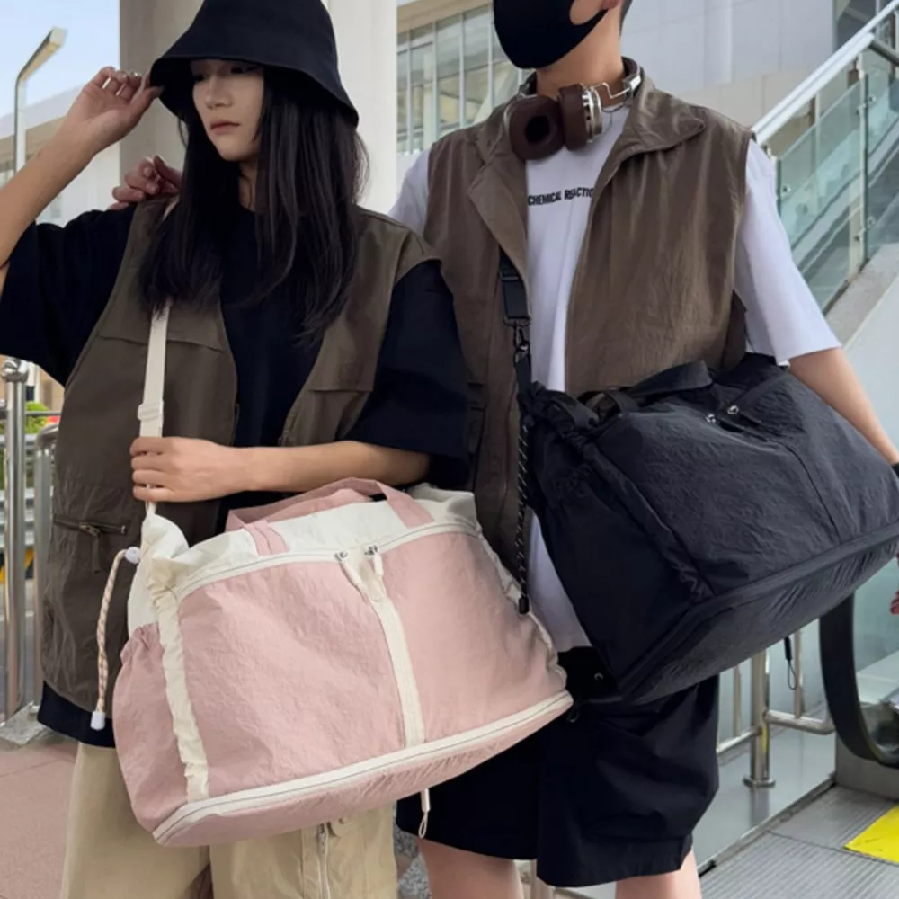 Color Block Travel Bag, image 2