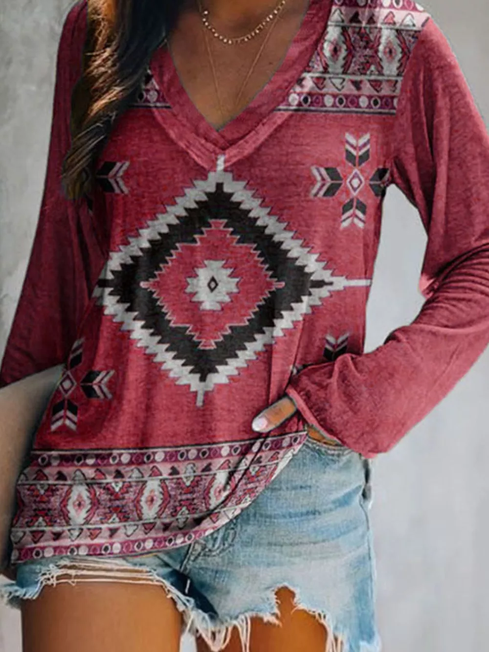 Full Size Geometric V-Neck Long Sleeve T-Shirt Plus Size, image 8