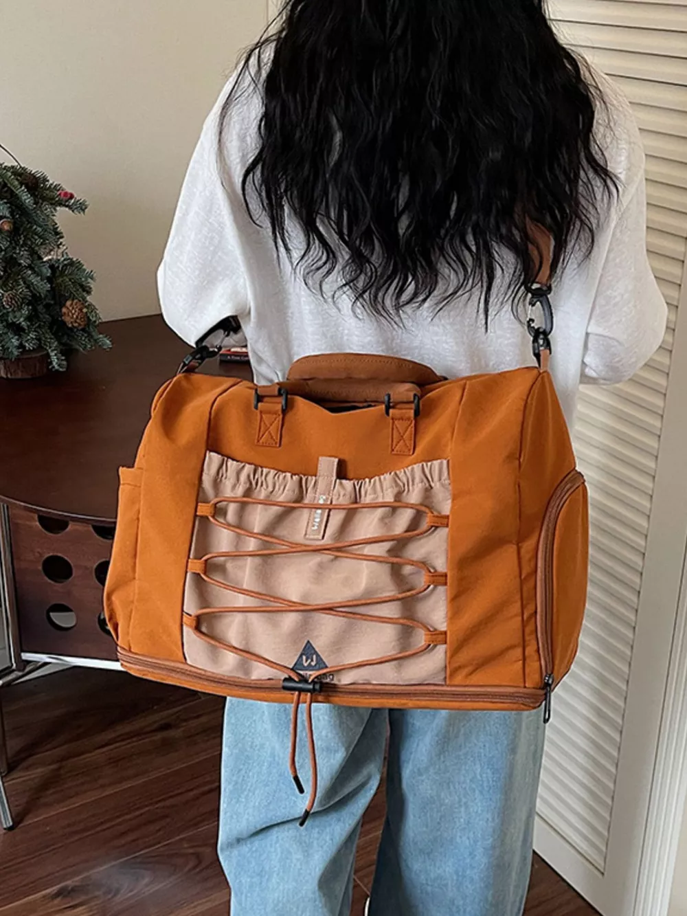 Duffel Bag with Multiple Pockets, image 3