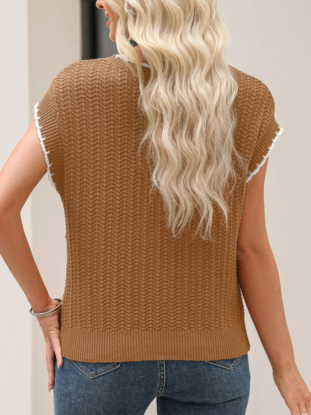 Contrast Trim Boxy Fit Sweater Vest, image 2