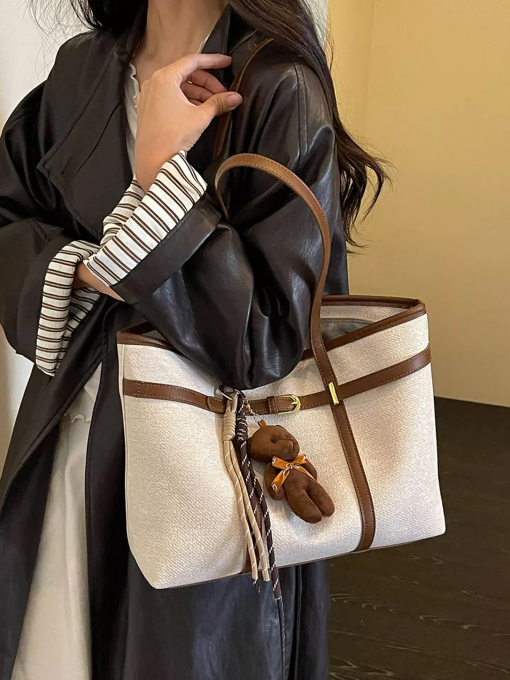 Decorative Buckle Tote Bag, image 4