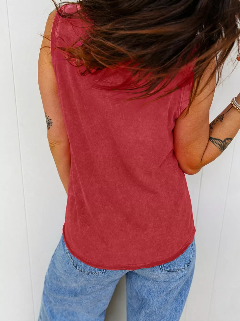 Wash V-Neck Tank Top, image 2