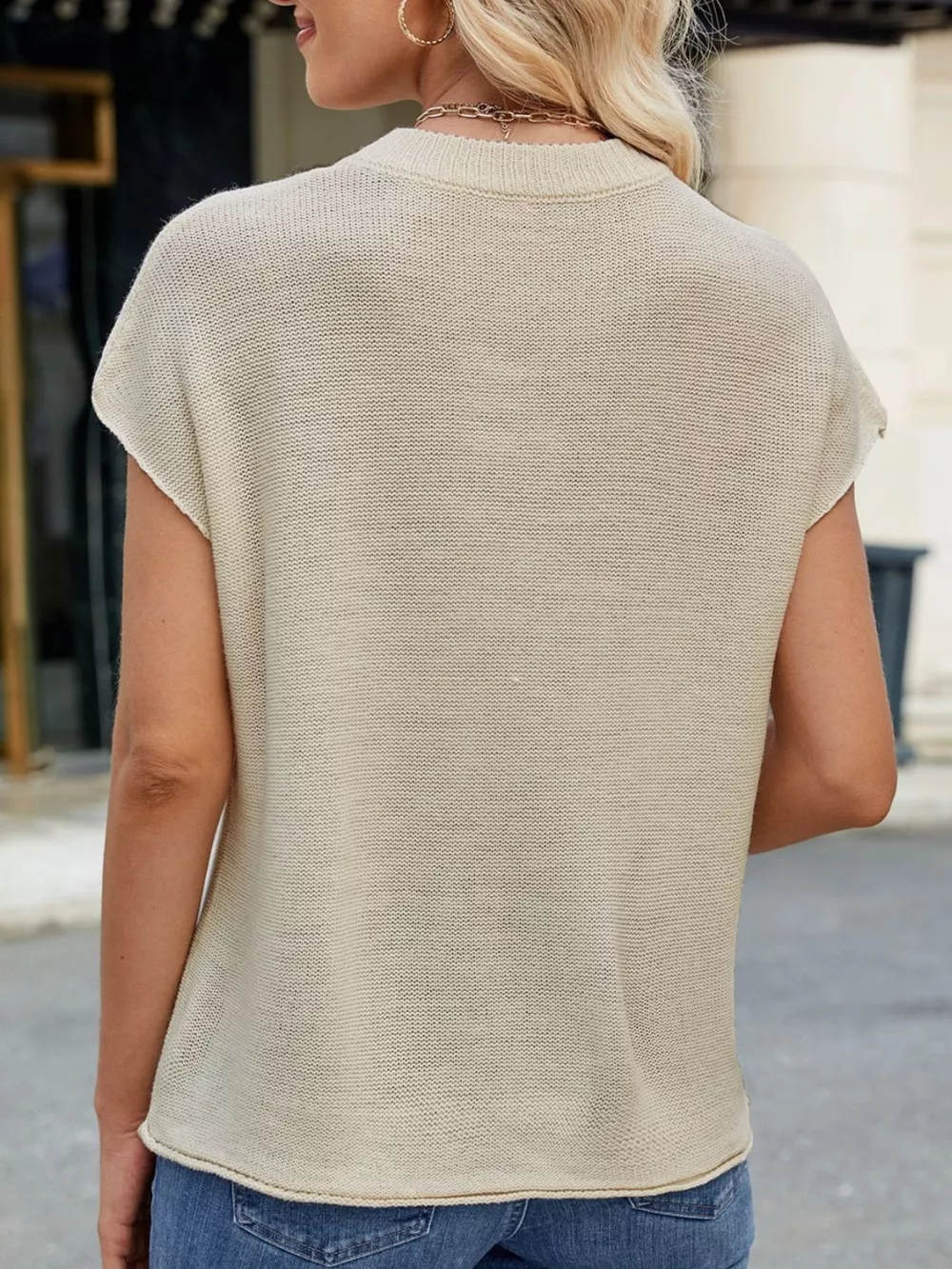 Round Neck Short Sleeve Knit Top with Center Seam Detail, image 4