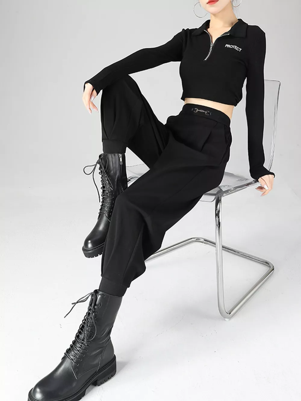 High-Waisted Buckle Detail Tapered Pants, image 4