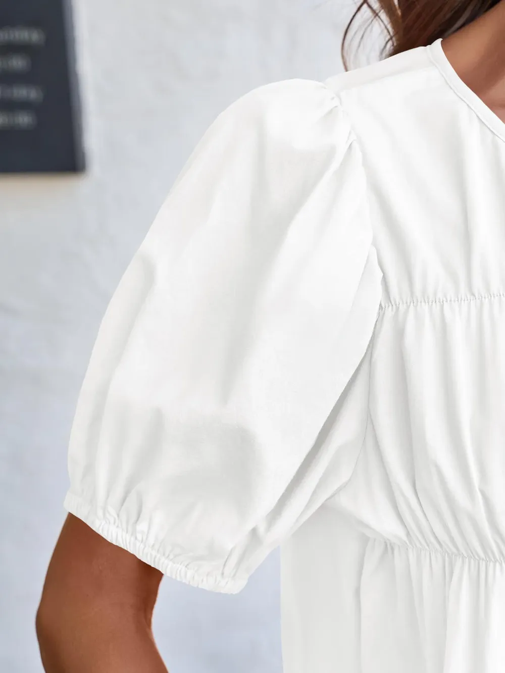 Round Neck Puff Sleeve Tiered Blouse, image 3