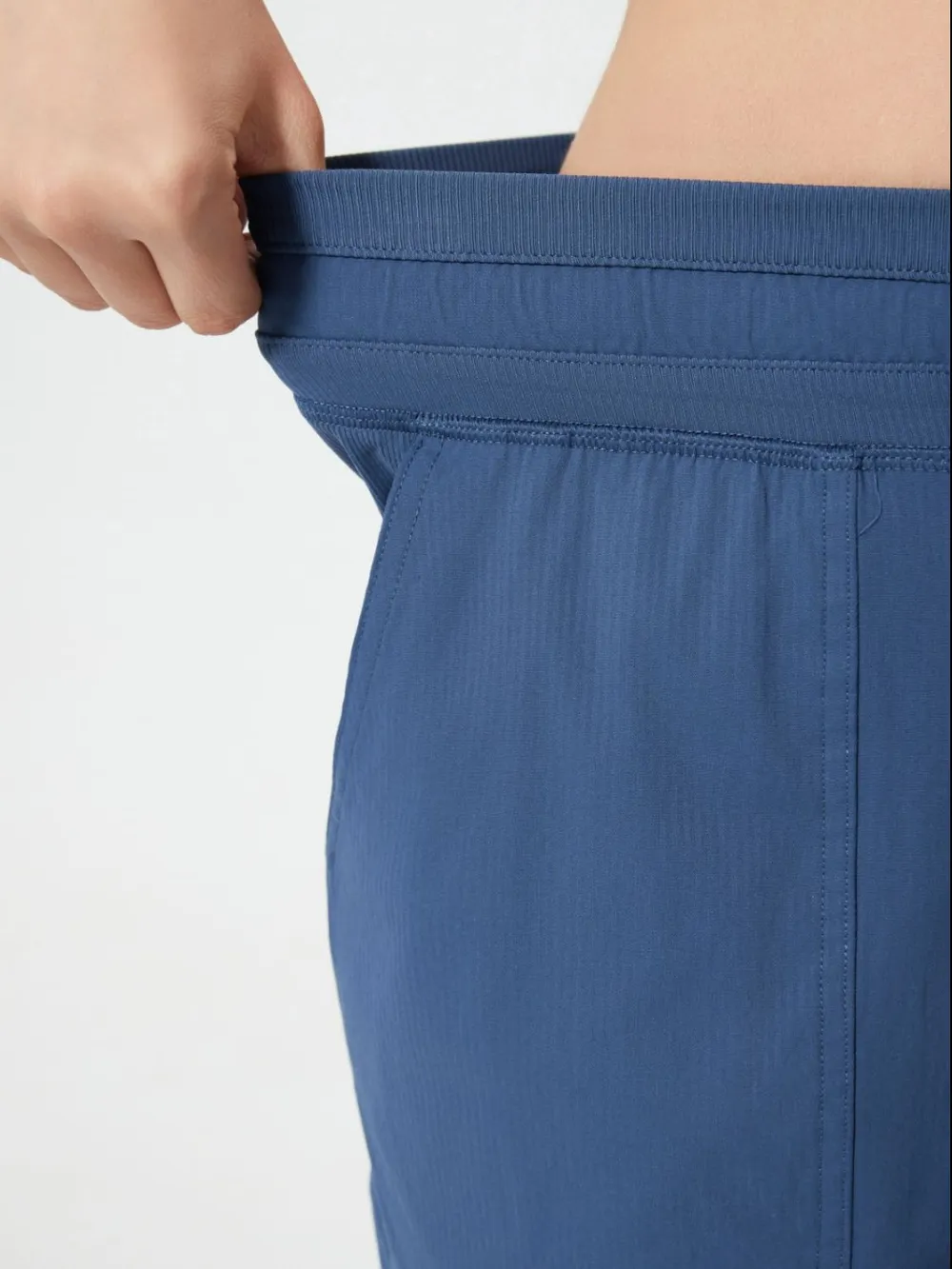 Drawstring Active Shorts with Pockets, image 3