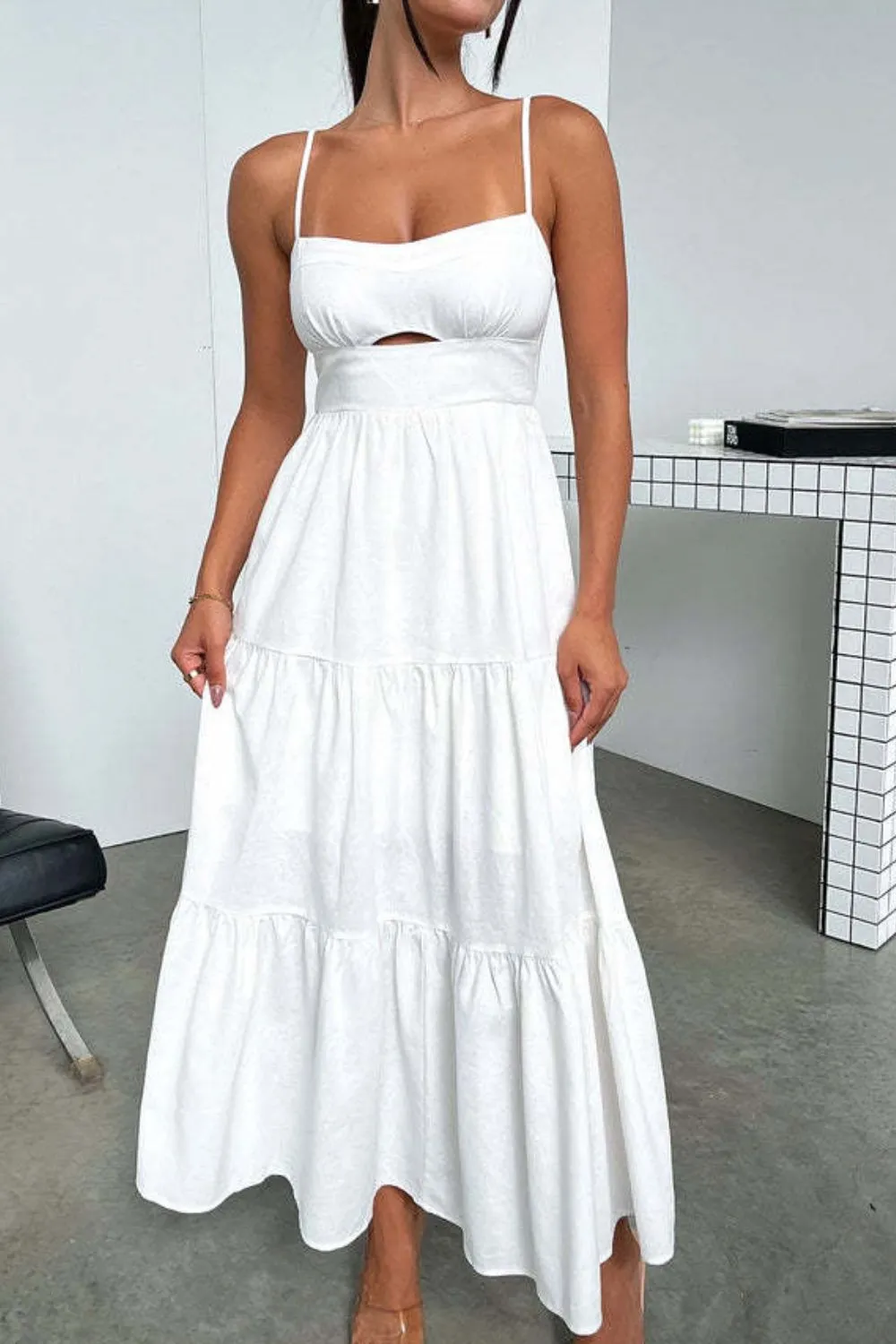 Cut-Out Tiered Dress with Spaghetti Straps, image 3