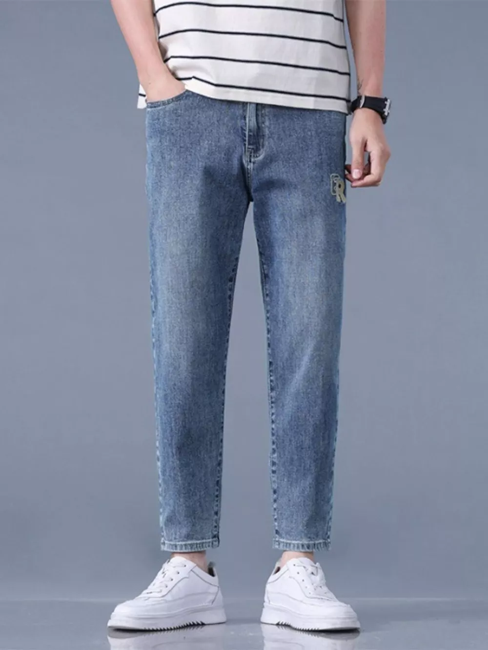 Men's Straight-Leg Wash Jeans, image 2