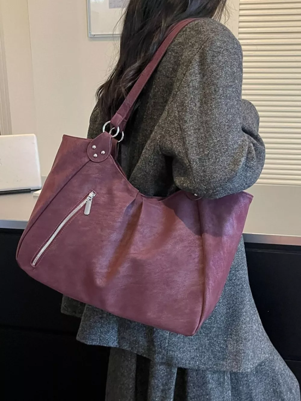 Zipper Detail Shoulder Bag, image 2