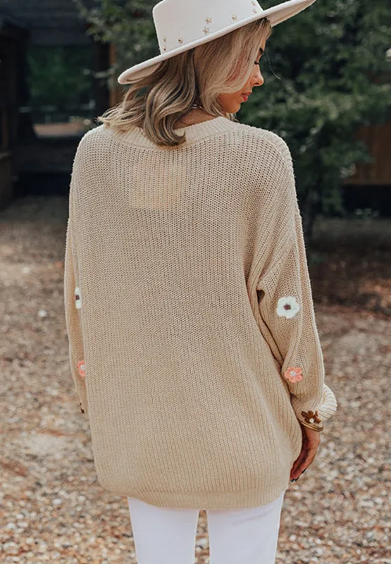 HELLO Flower Round Neck Long Sleeve Sweater, image 11
