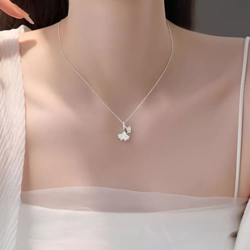 Ginkgo Leaf Pendant Necklace, image 3