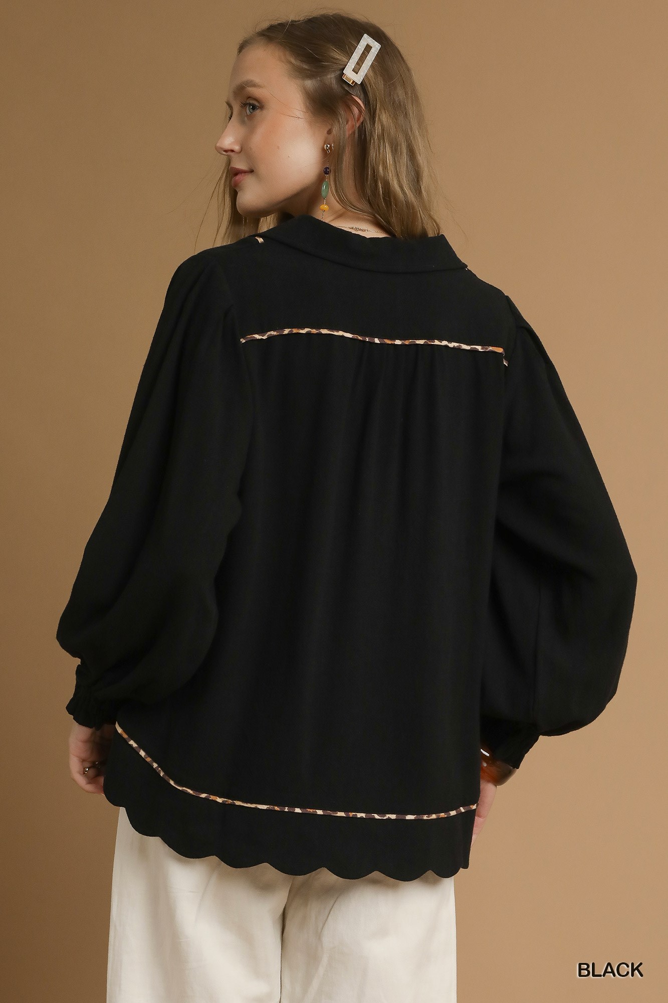 Full Size Linen Scallop Hem Blouse with Contrast Trim Plus Size, image 2