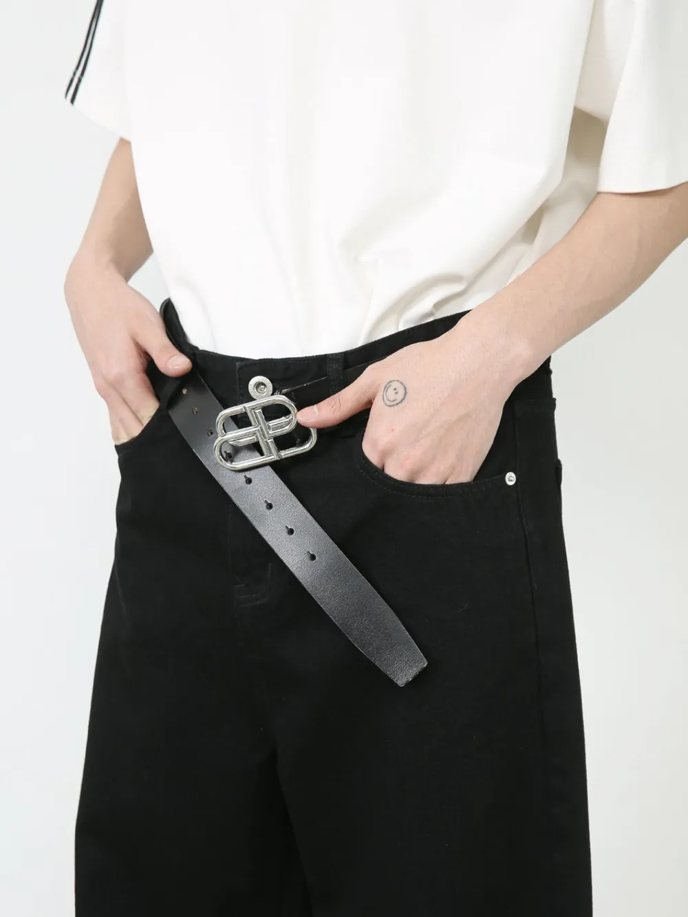 Men's Mid Rise Wide Leg Jeans, image 4