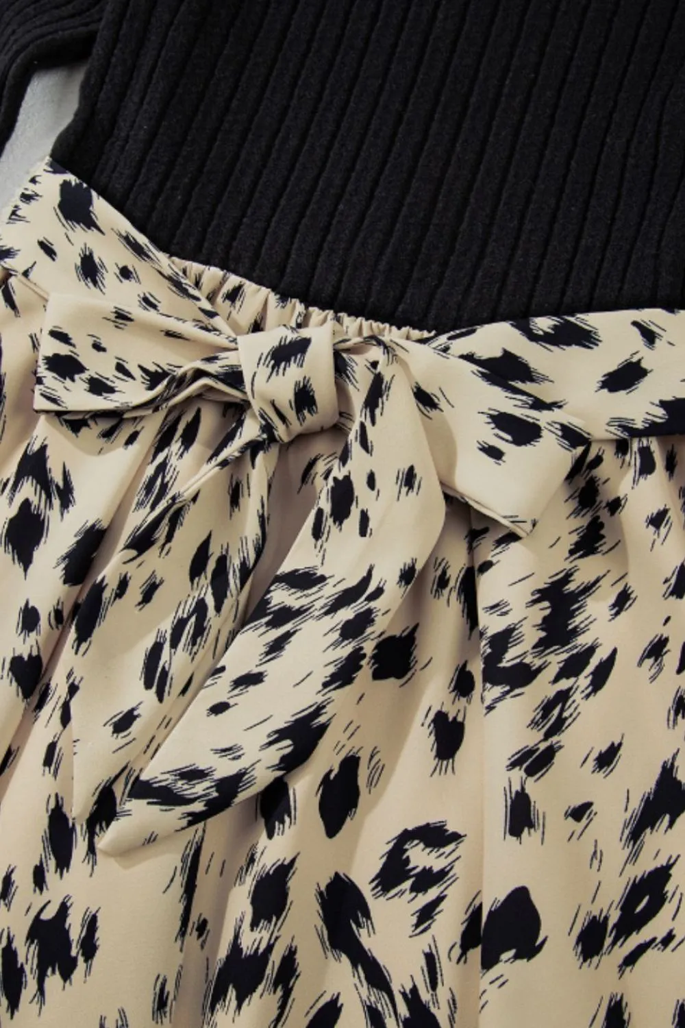 Printed Tie Waist Mock Neck Long Sleeve Dress, image 3