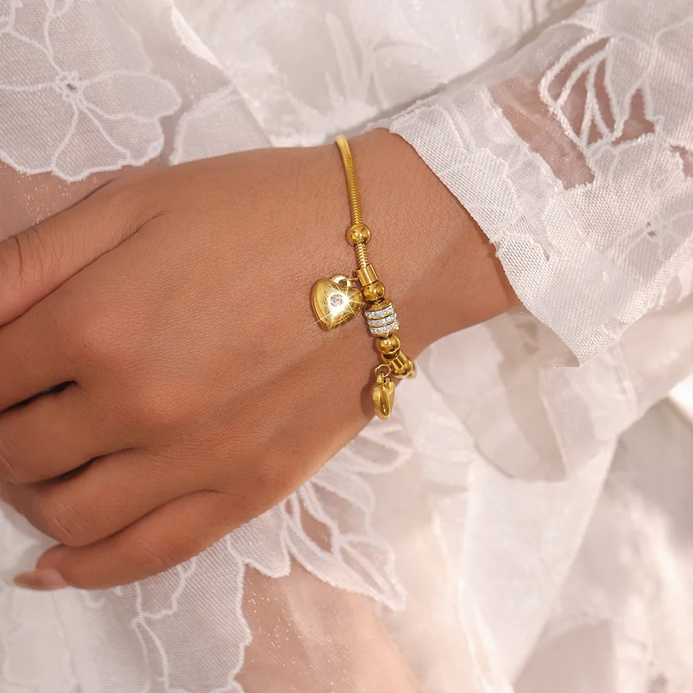 18K Gold-Plated Rhinestone Heart Charm Bracelet, image 3