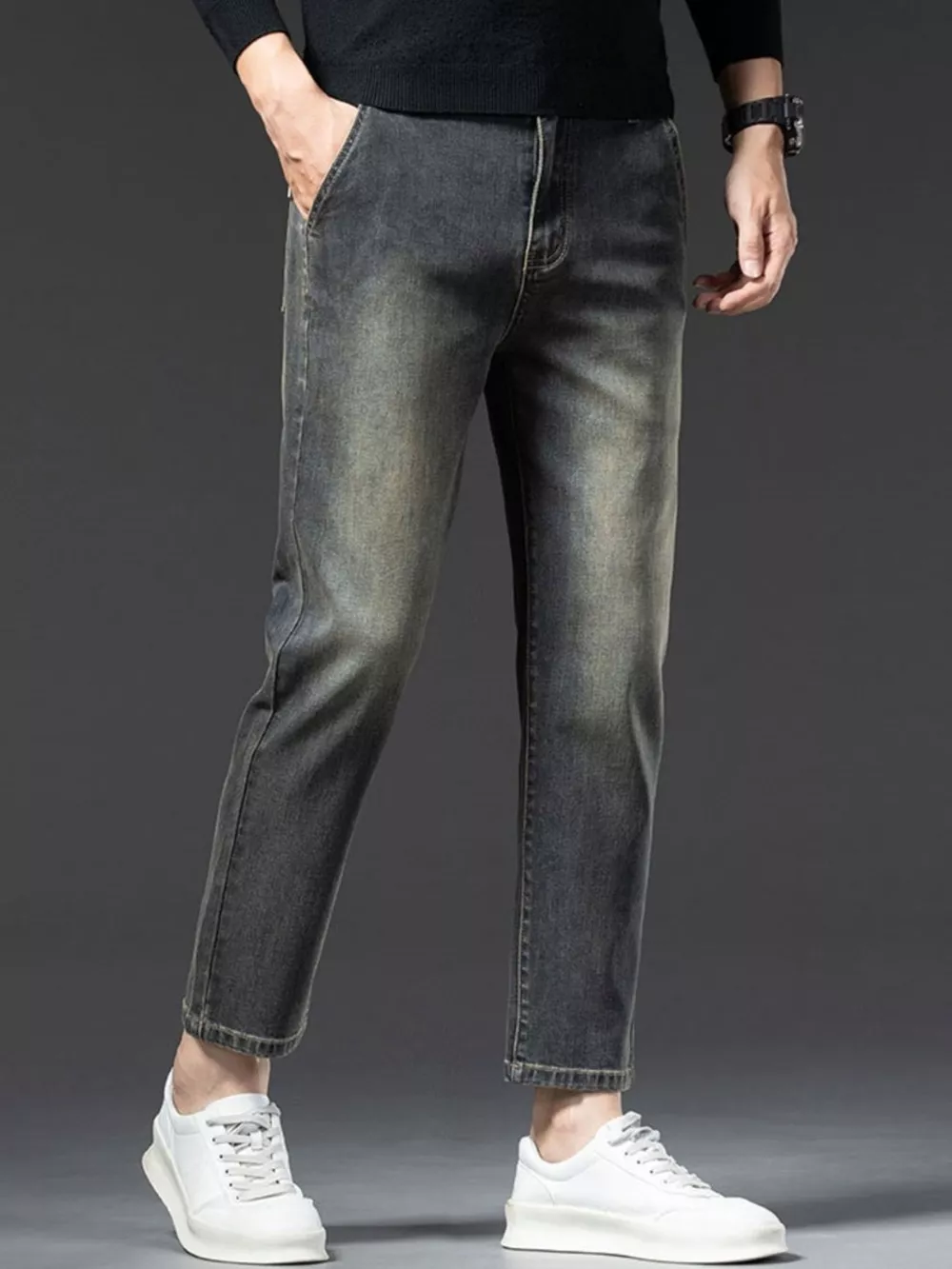 Men's Straight Leg Vintage Wash Jeans, image 3