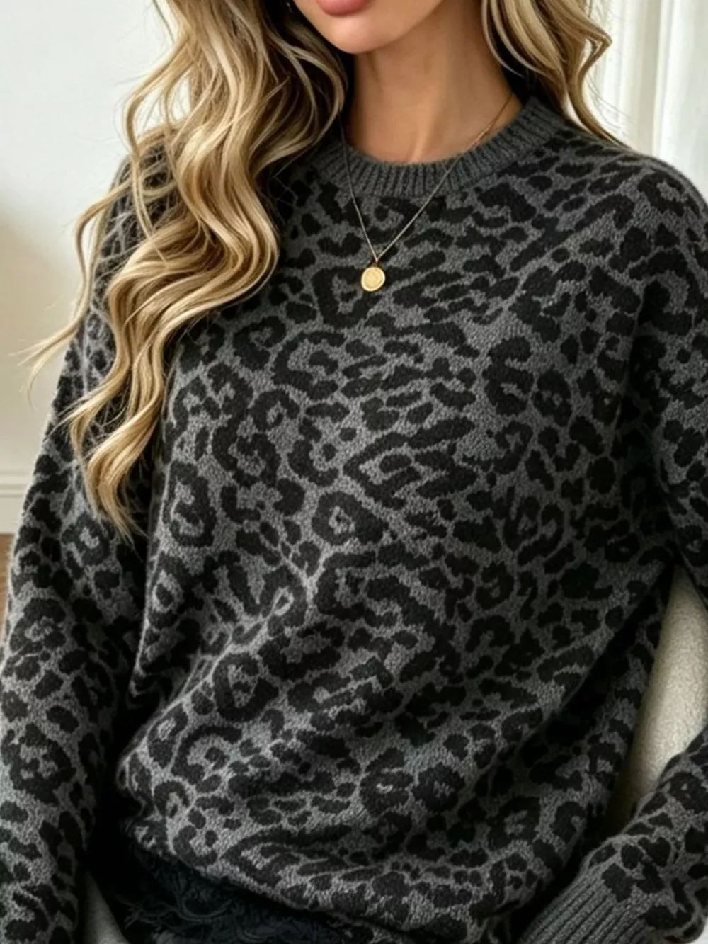 Round Neck Sweater with Asymmetric Lace Hem, image 8