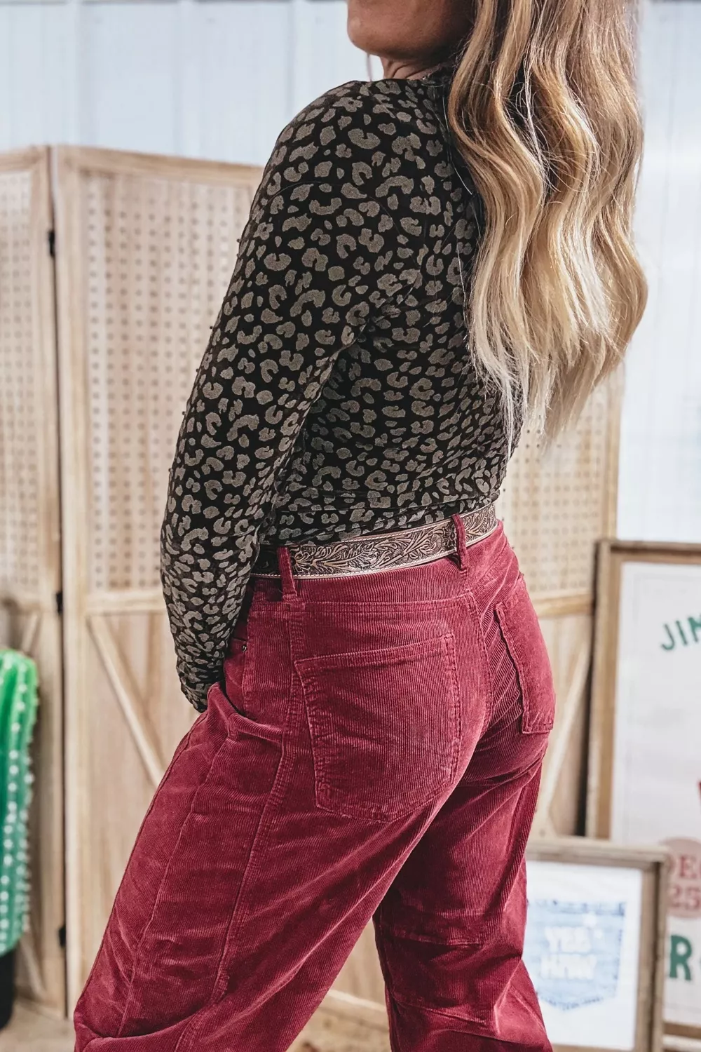 Leopard Print Long Sleeve Sheath Pullover Western Style Top, image 3