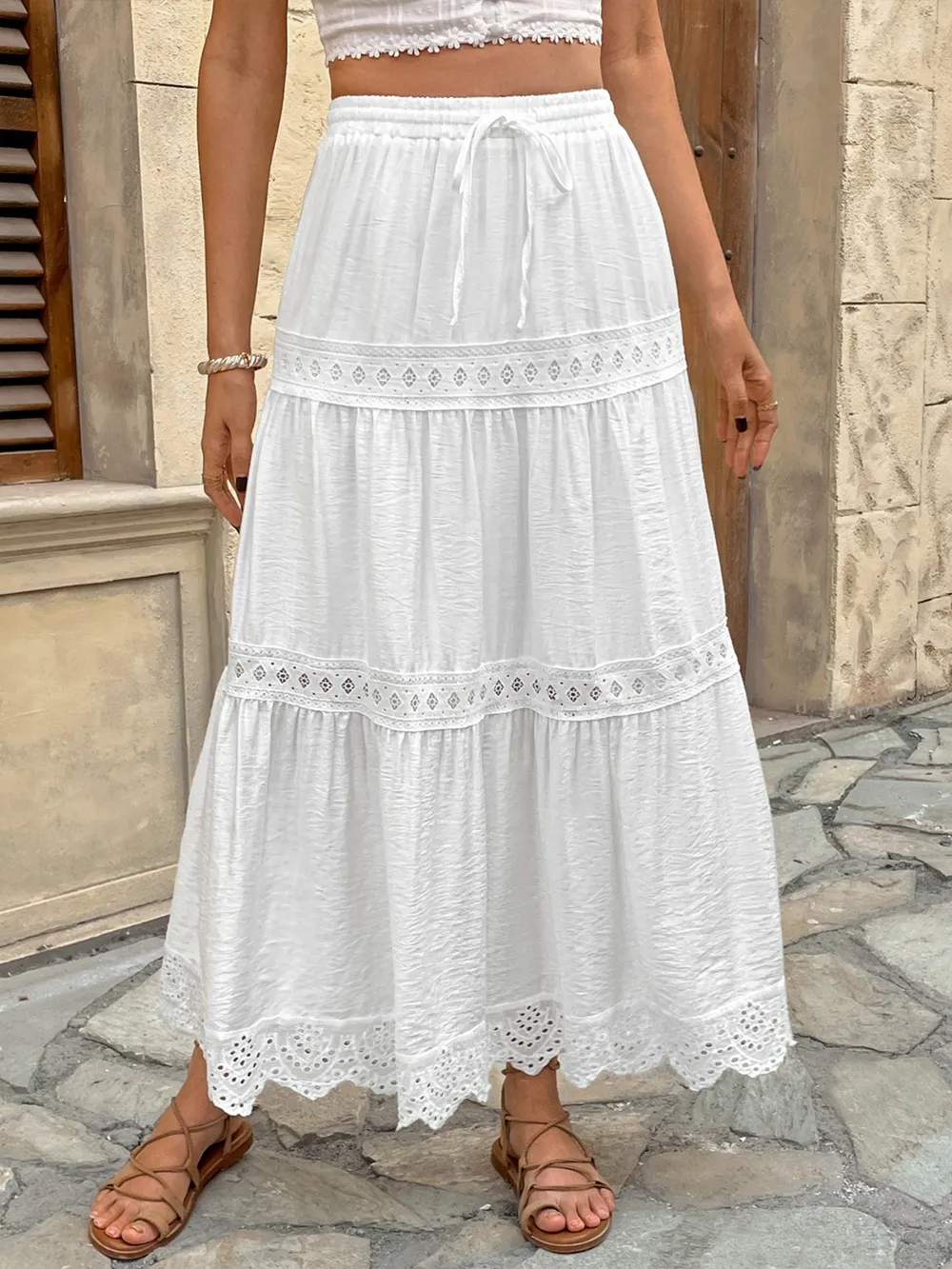 Lace Detail Elastic Waist Skirt